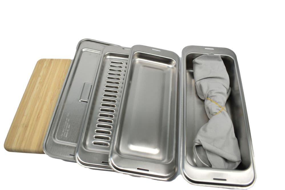Wolf and Grizzly 8 Piece Cook Set
